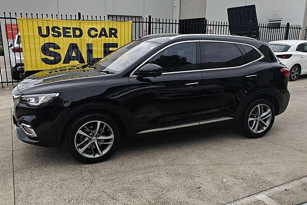 2022 MG HS Essence SAS23