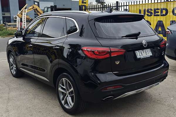 2022 MG HS Essence SAS23