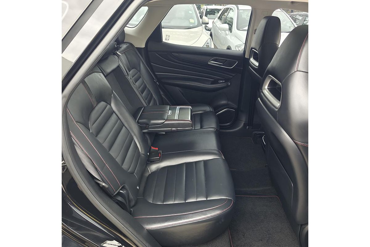 2022 MG HS Essence SAS23