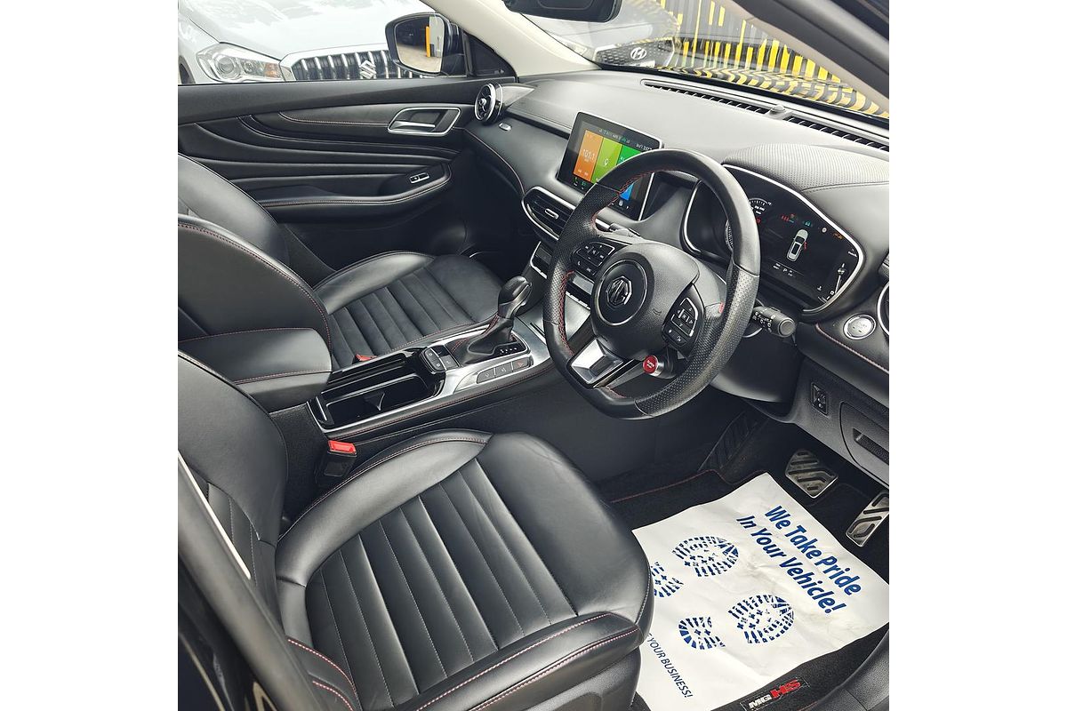 2022 MG HS Essence SAS23