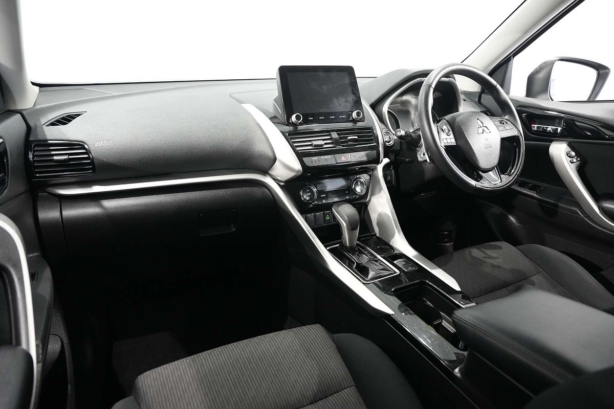 2023 Mitsubishi Eclipse Cross LS YB