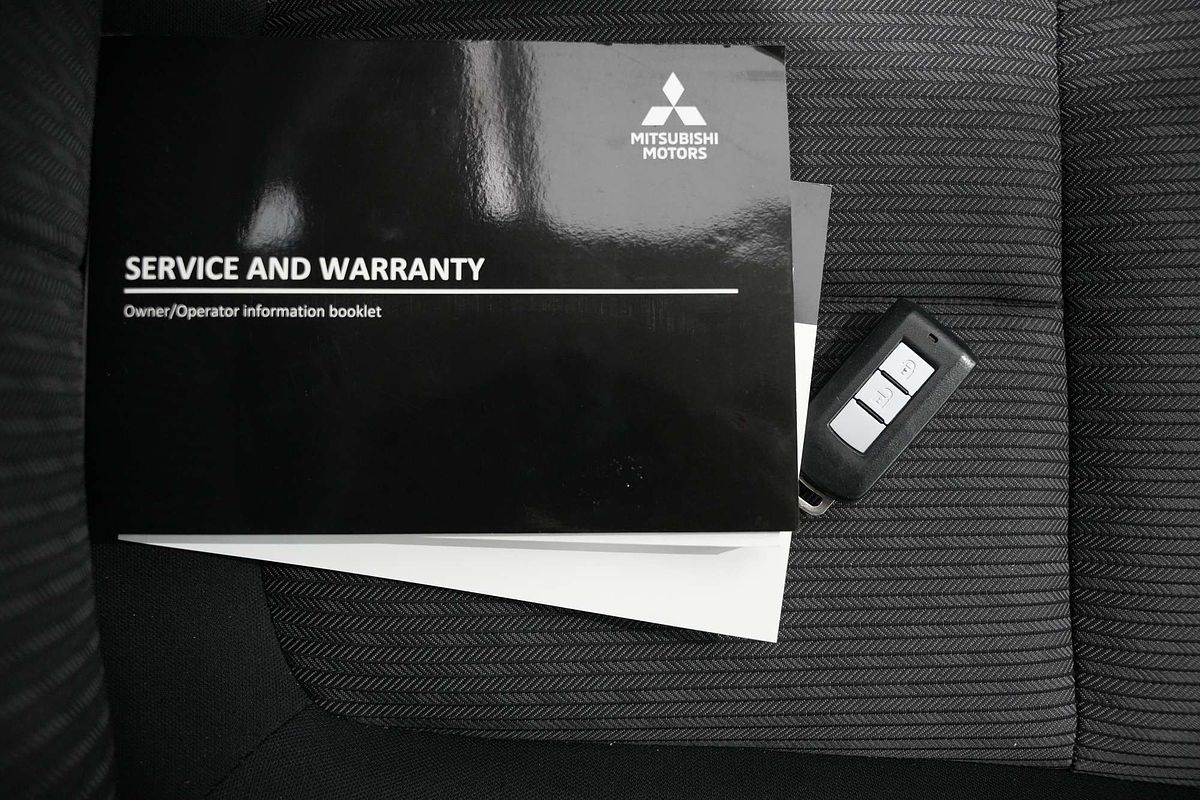 2023 Mitsubishi Eclipse Cross LS YB