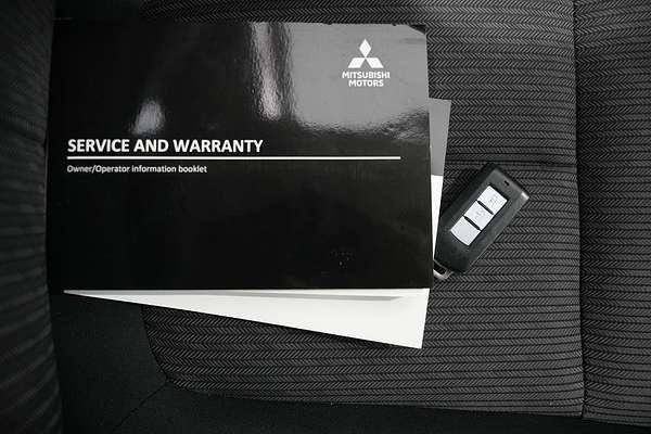 2023 Mitsubishi Eclipse Cross LS YB