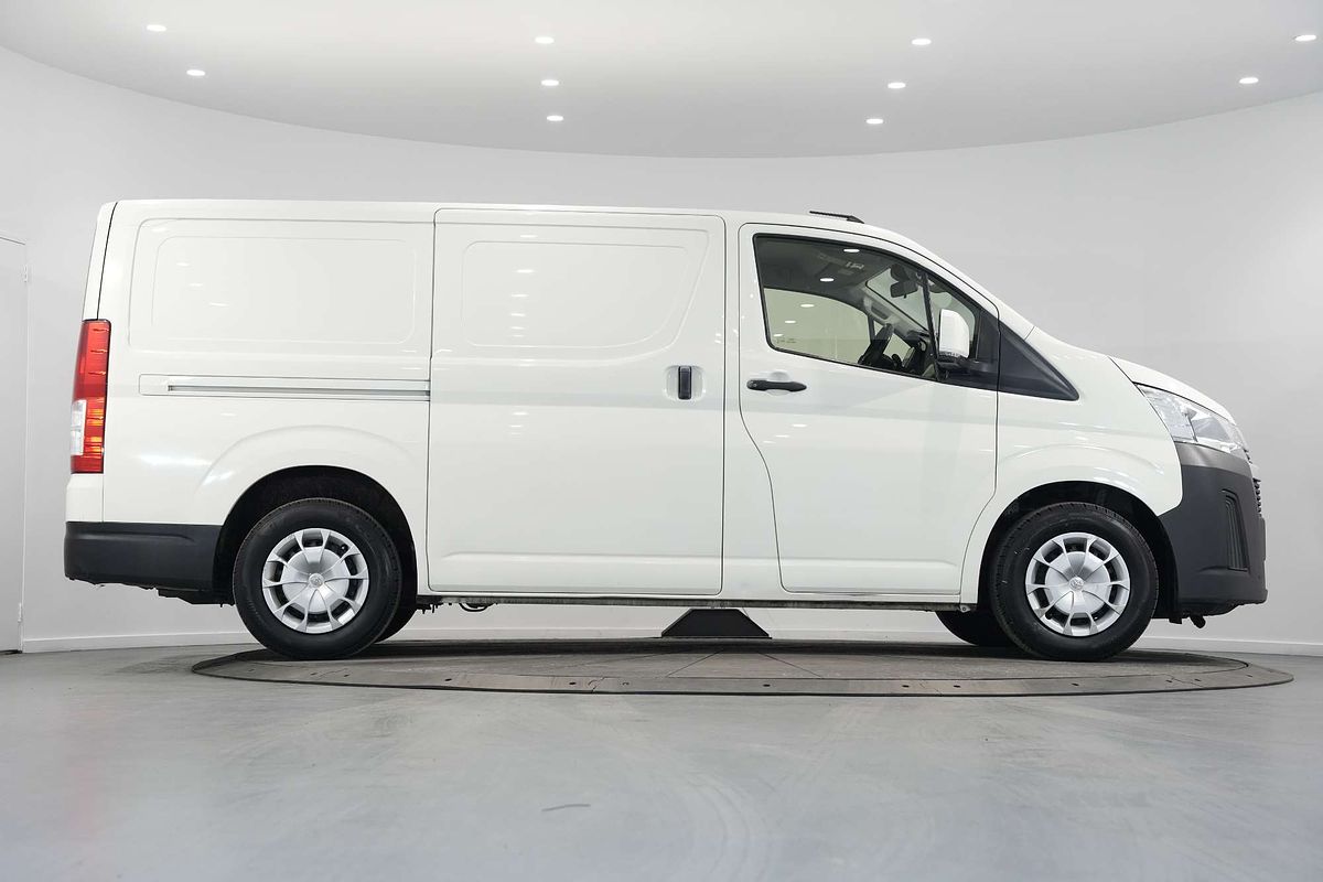 2020 Toyota Hiace GDH300R LWB