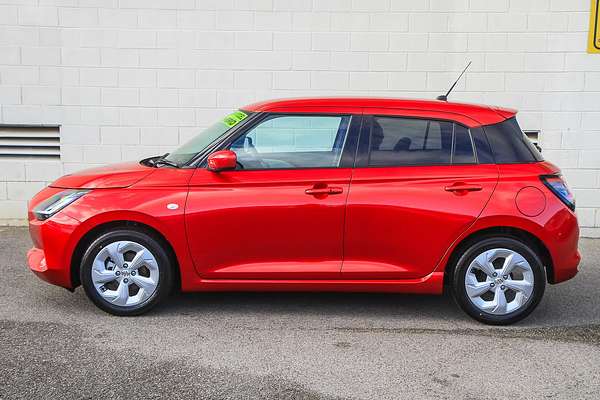 2025 Suzuki Swift Hybrid Plus UZ