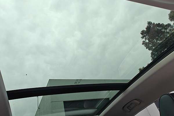 2022 MG HS Essence SAS23