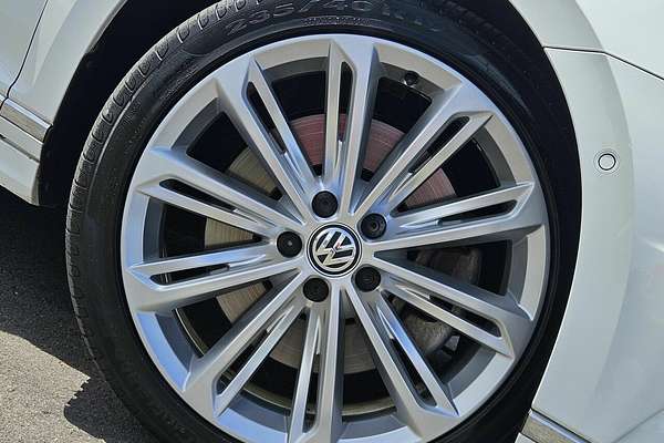 2016 Volkswagen Passat 206TSI R-Line B8