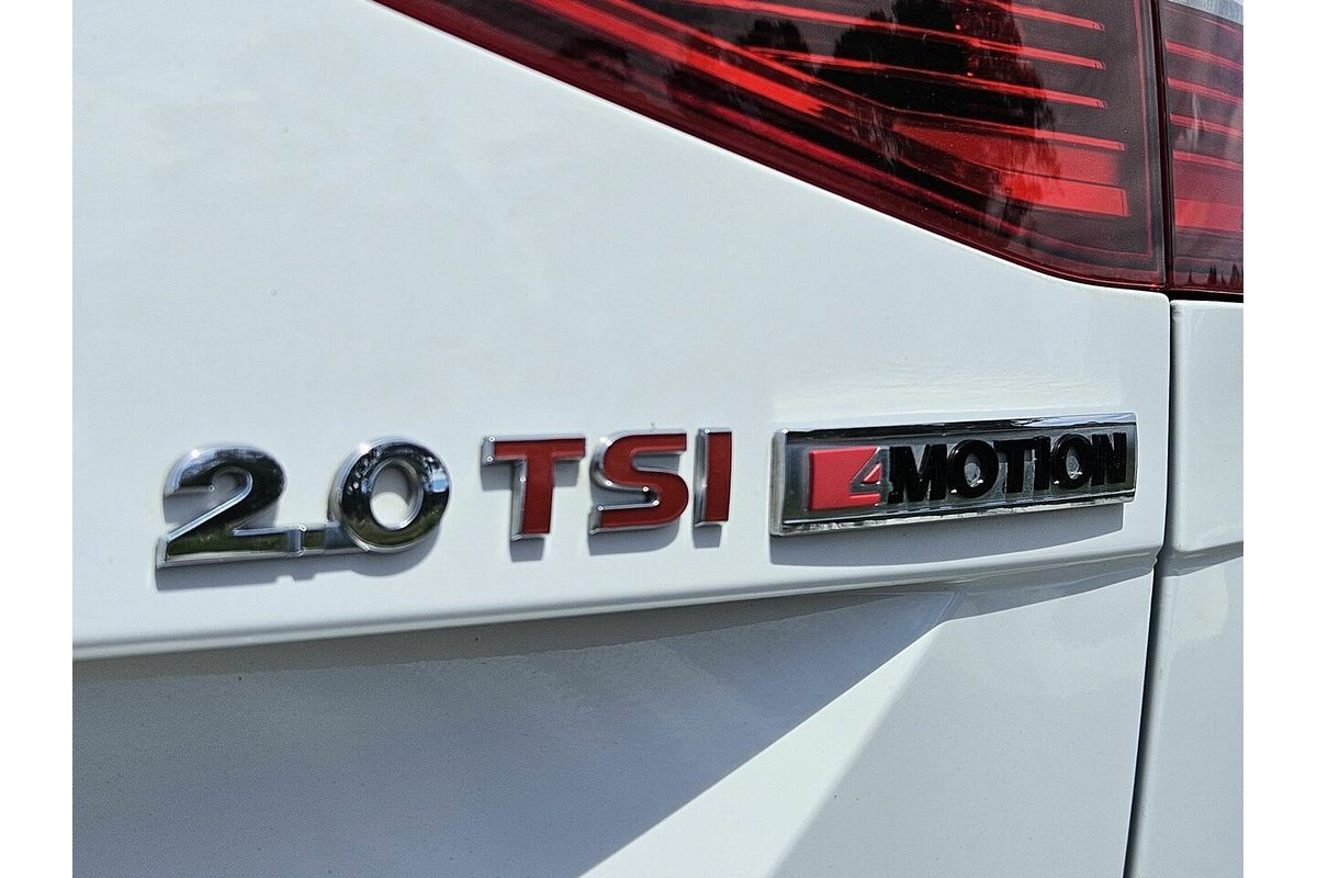 2016 Volkswagen Passat 206TSI R-Line B8