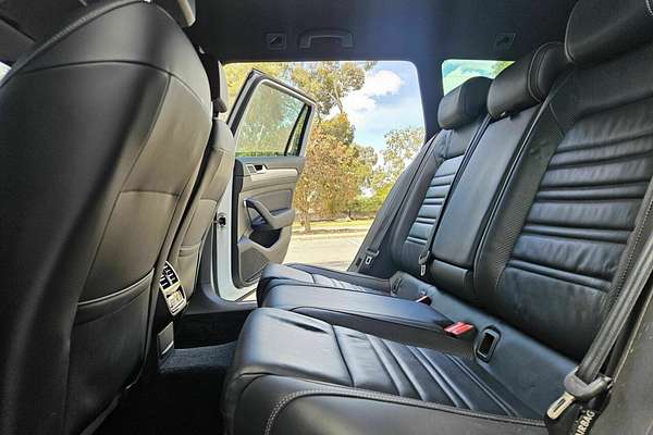 2016 Volkswagen Passat 206TSI R-Line B8