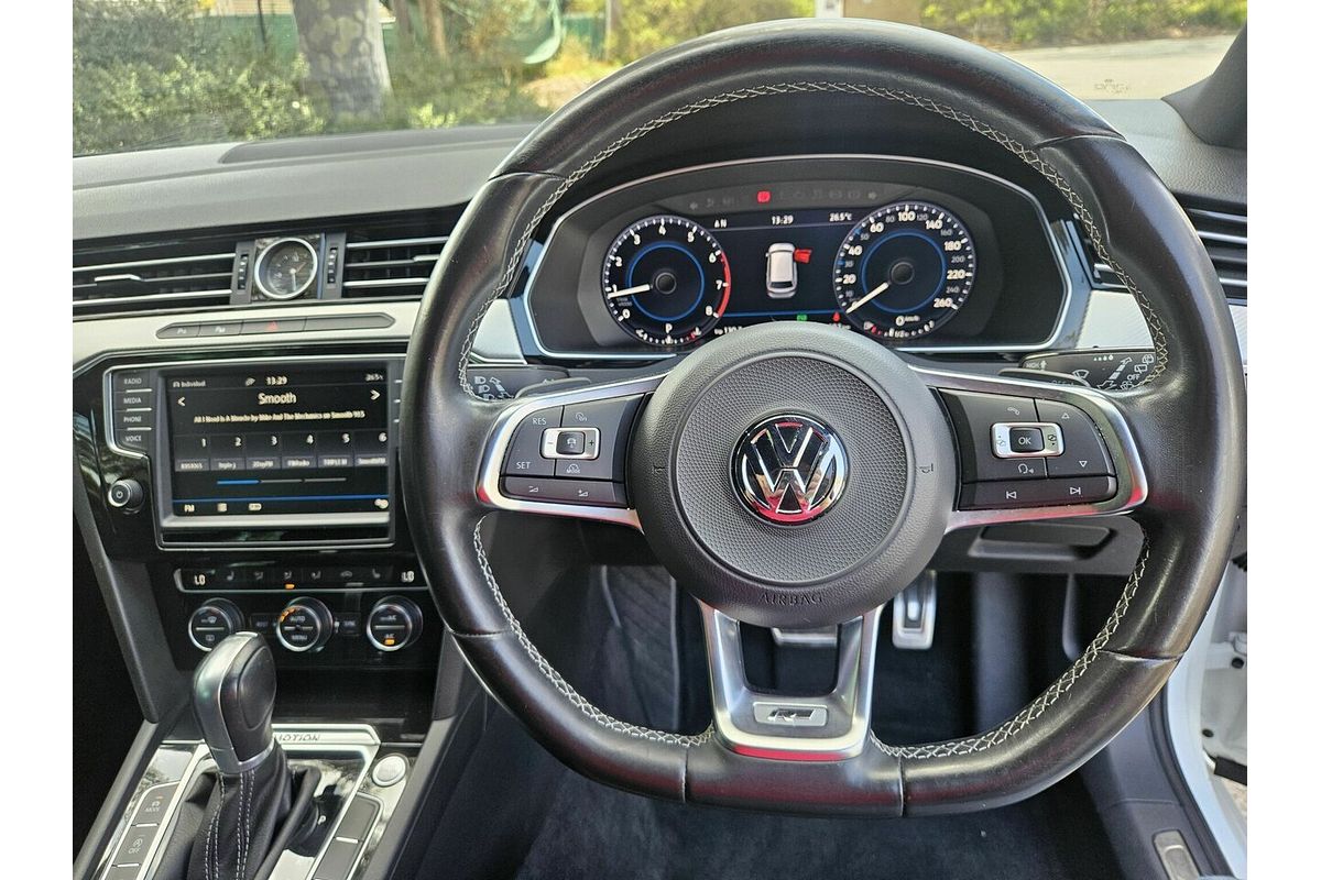 2016 Volkswagen Passat 206TSI R-Line B8