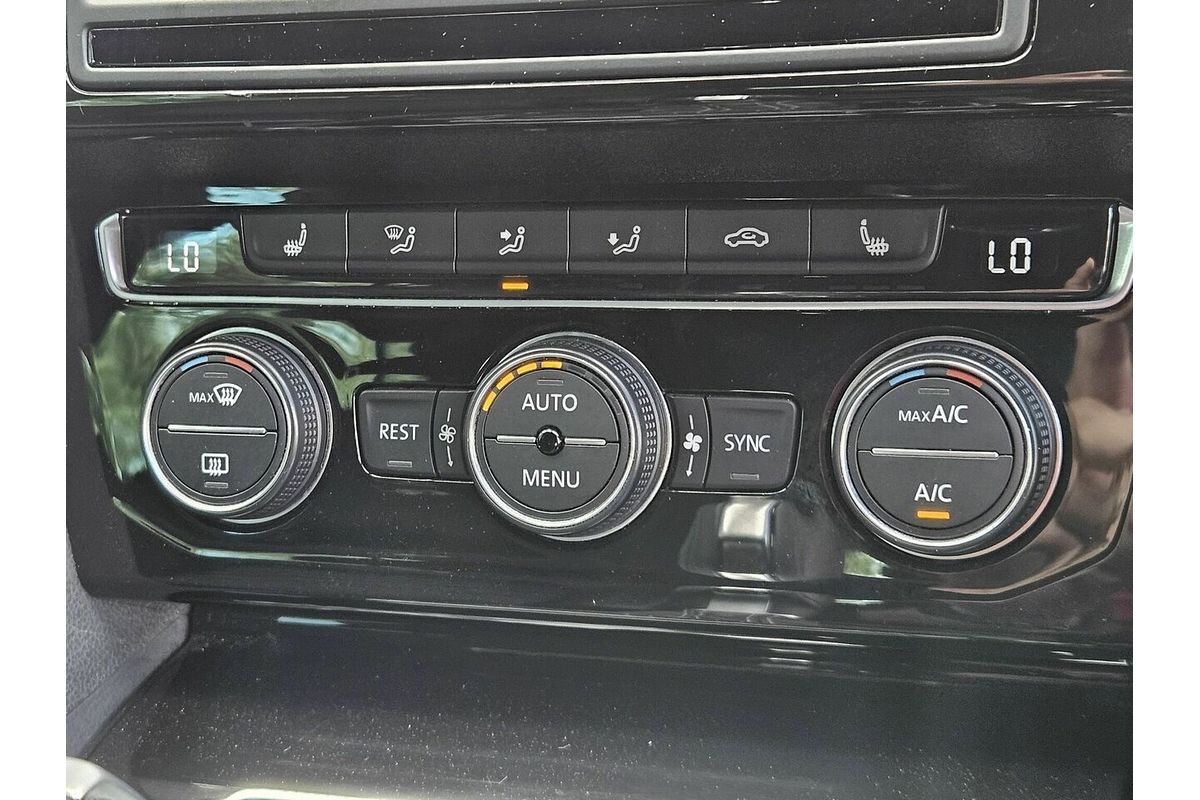 2016 Volkswagen Passat 206TSI R-Line B8