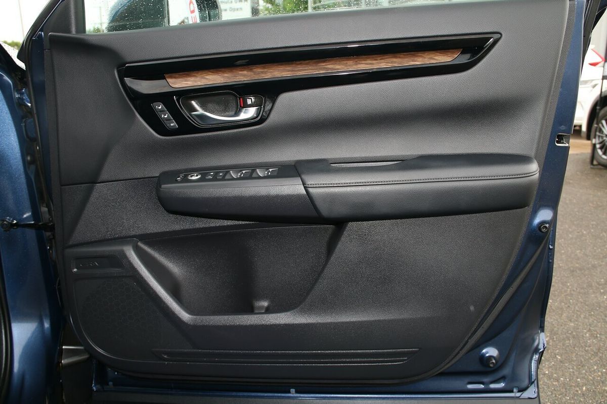 2023 Honda CR-V VTi LX RS