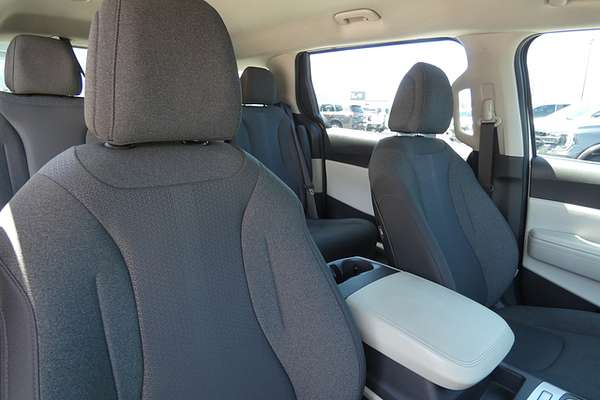 2021 Kia Carnival S KA4