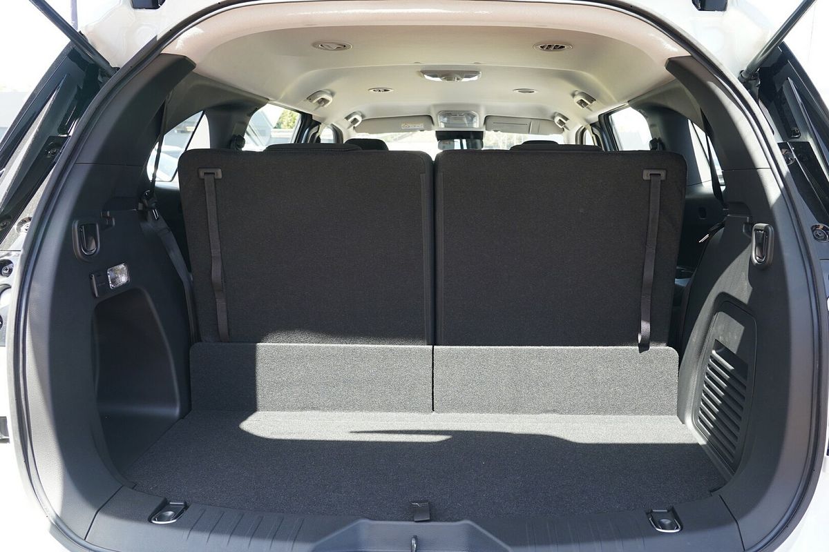 2025 Isuzu MU-X LS-M