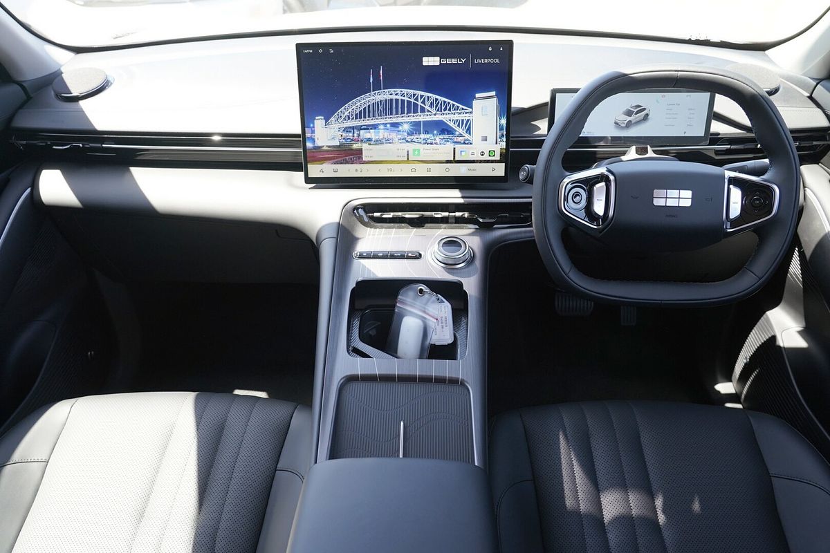 2025 Geely Starray EM-i Complete P145