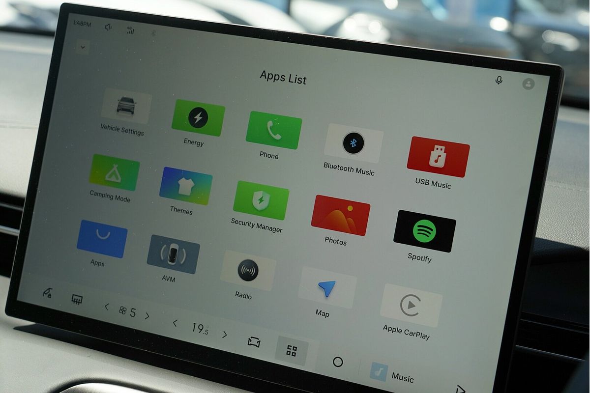 2025 Geely Starray EM-i Complete P145