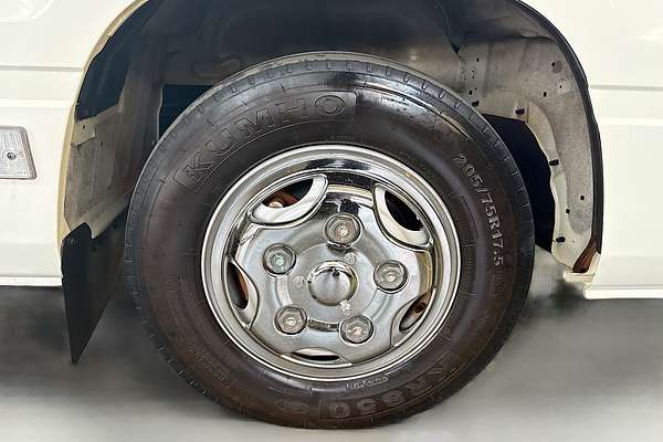 2023 Toyota Coaster GDB70R