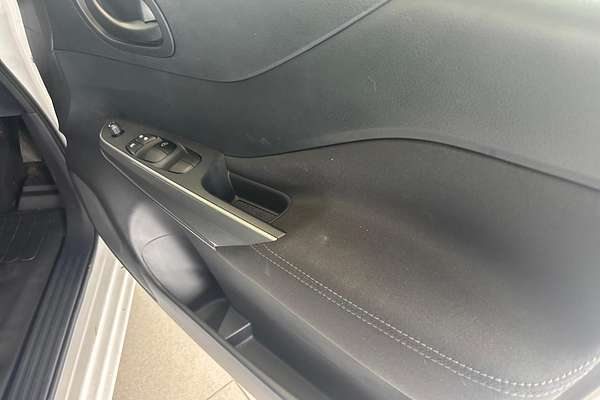 2023 Nissan Navara SL D23 Rear Wheel Drive