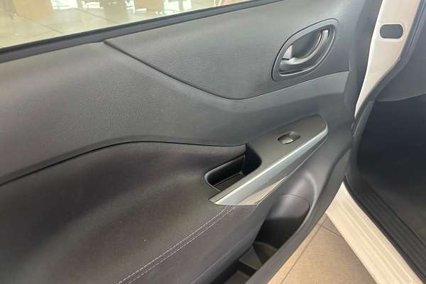 2023 Nissan Navara SL D23 Rear Wheel Drive