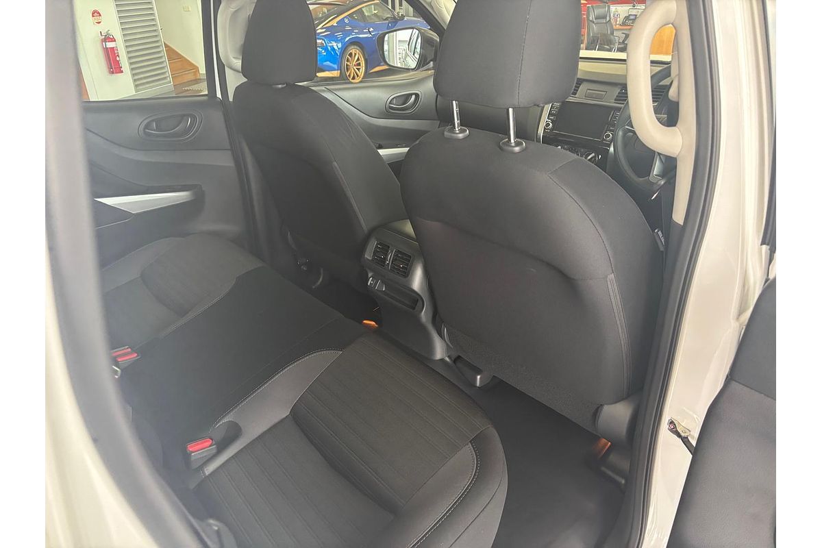 2023 Nissan Navara SL D23 Rear Wheel Drive
