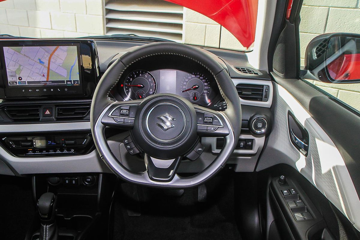 2025 Suzuki Swift Hybrid Plus UZ