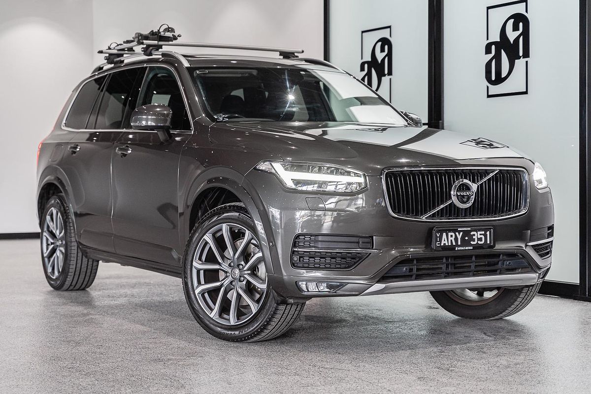 2017 Volvo XC90 D5 Momentum