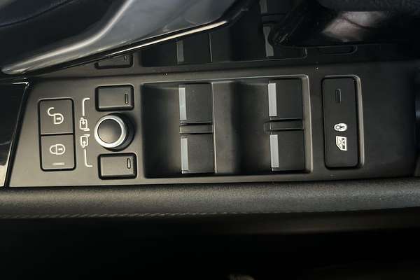 2020 Land Rover Range Rover Evoque P200 R-Dynamic S L551