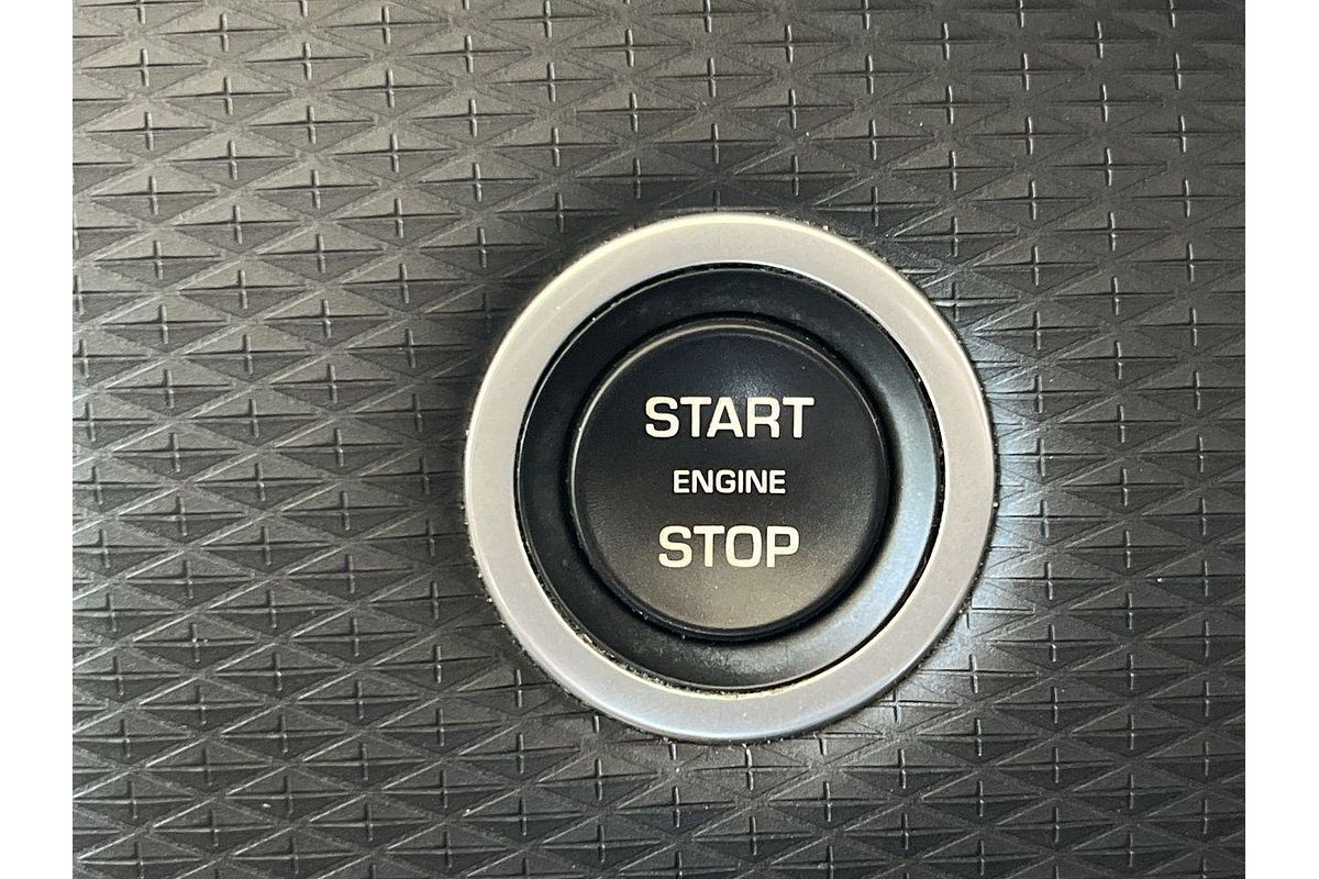 2020 Land Rover Range Rover Evoque P200 R-Dynamic S L551