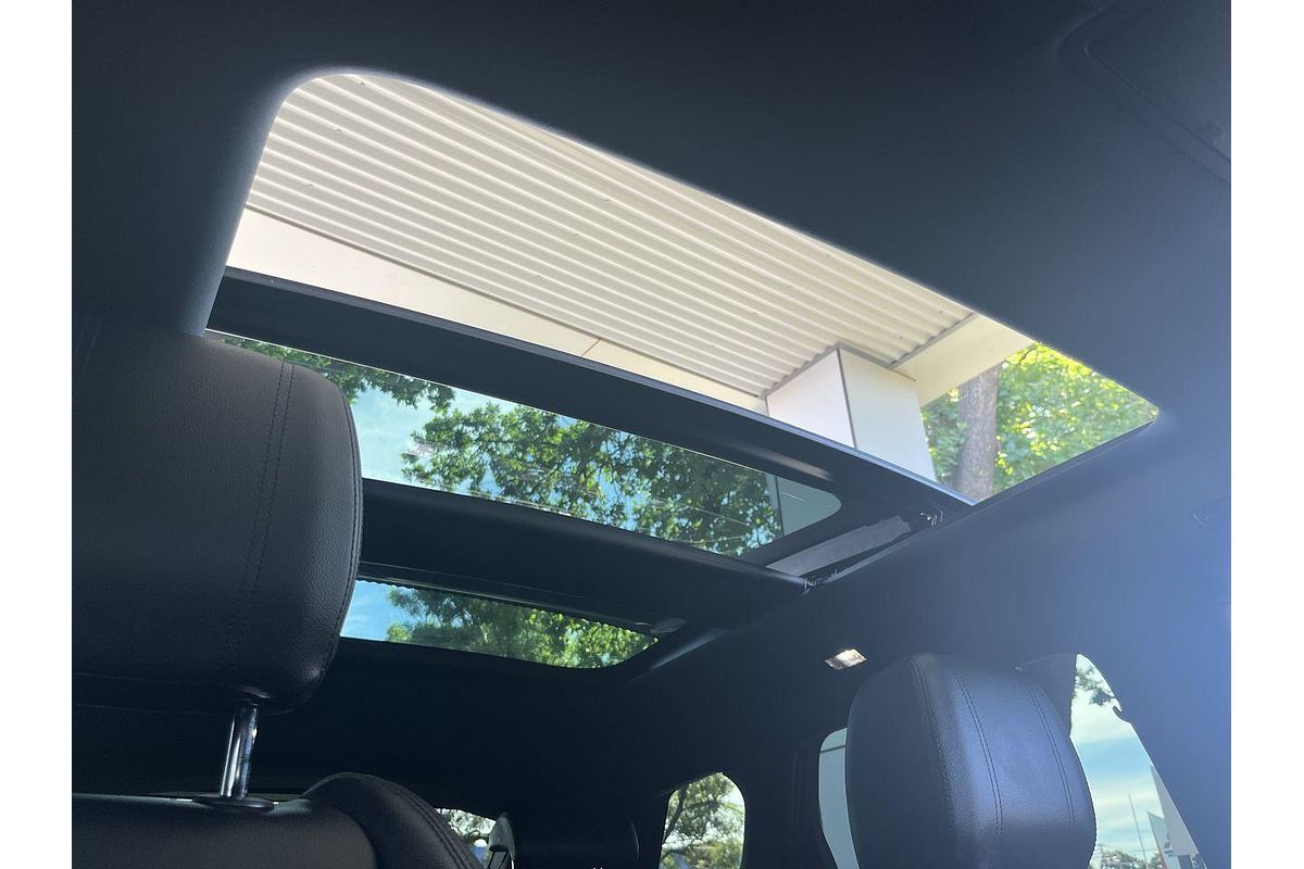 2020 Land Rover Range Rover Evoque P200 R-Dynamic S L551