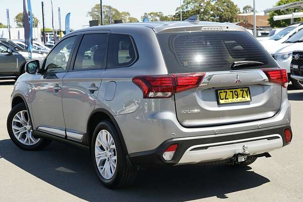 2020 Mitsubishi Outlander ES ZL
