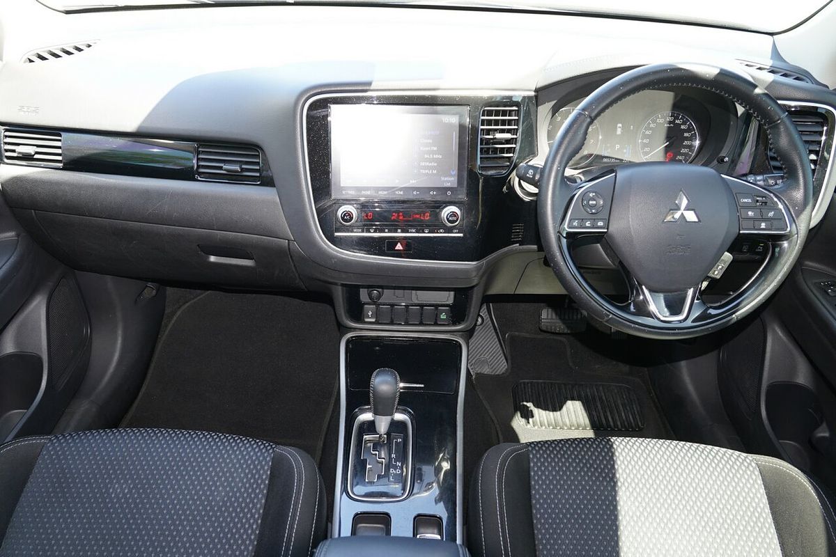 2020 Mitsubishi Outlander ES ZL