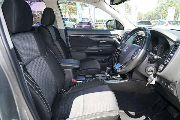 2020 Mitsubishi Outlander ES ZL