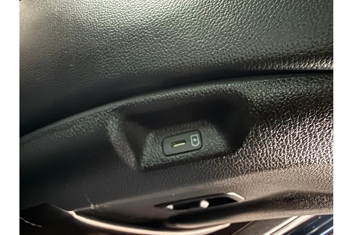 2022 Kia Sportage GT-Line NQ5