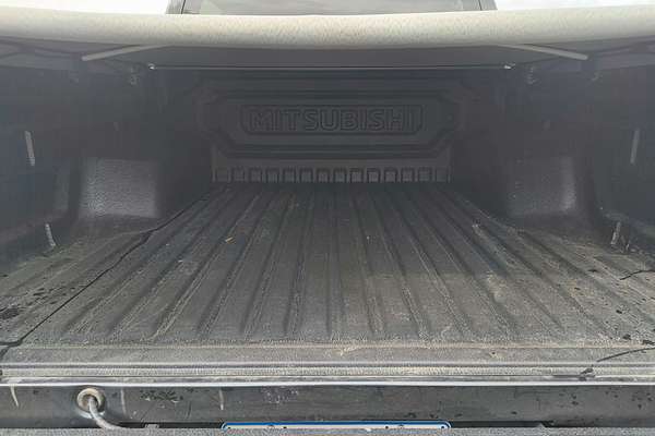 2024 Mitsubishi Triton GLS MV 4X4