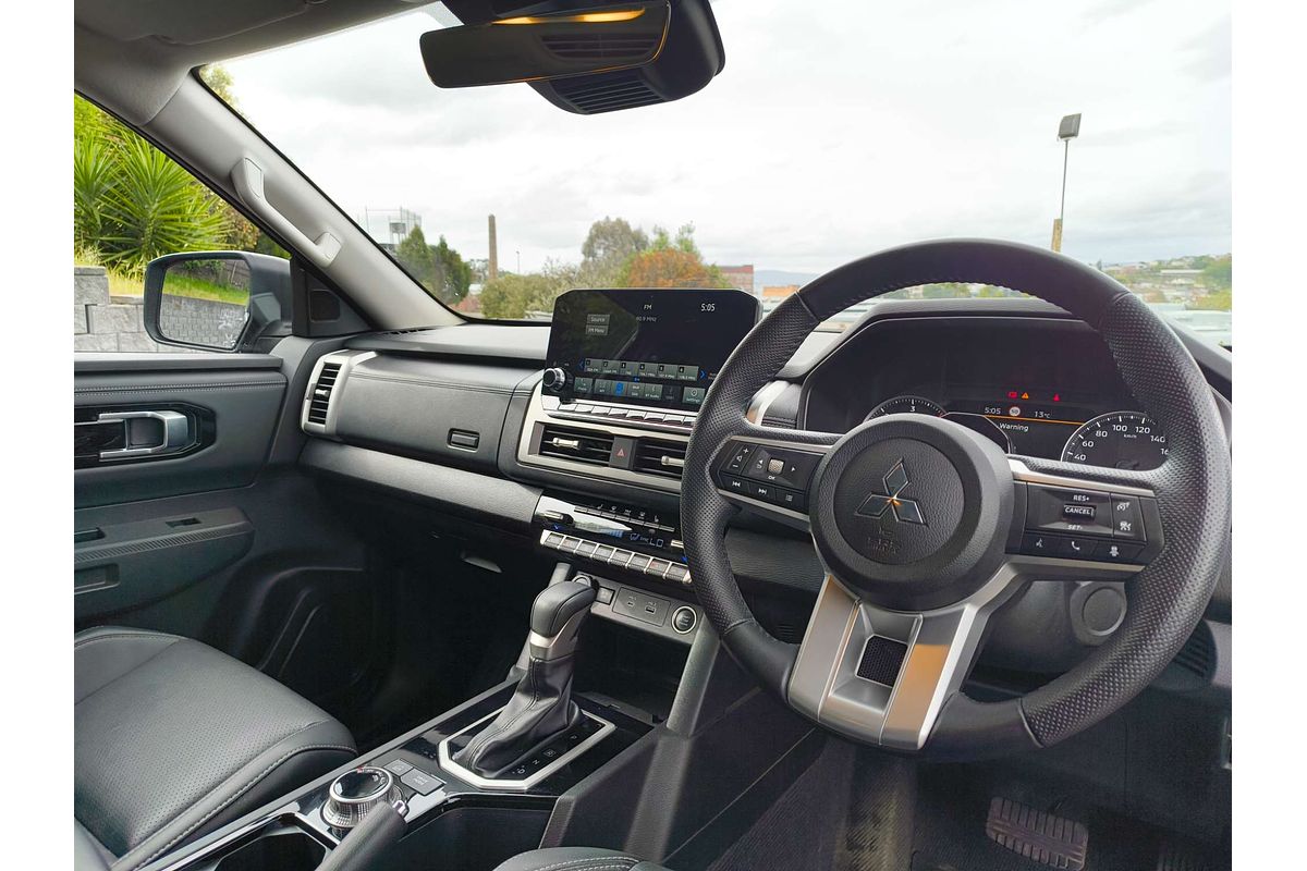 2024 Mitsubishi Triton GLS MV 4X4