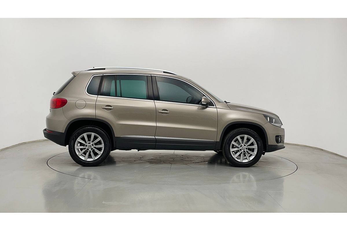 2015 Volkswagen Tiguan 132TSI 5N