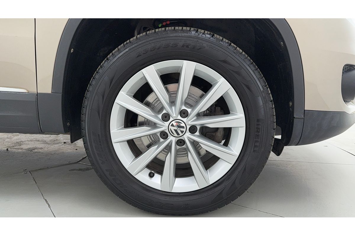 2015 Volkswagen Tiguan 132TSI 5N