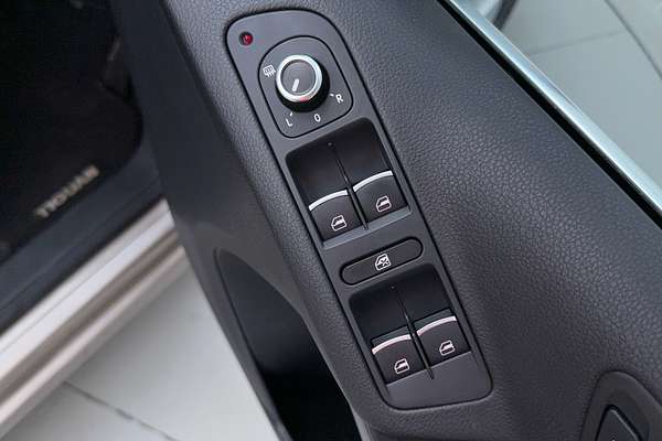 2015 Volkswagen Tiguan 132TSI 5N