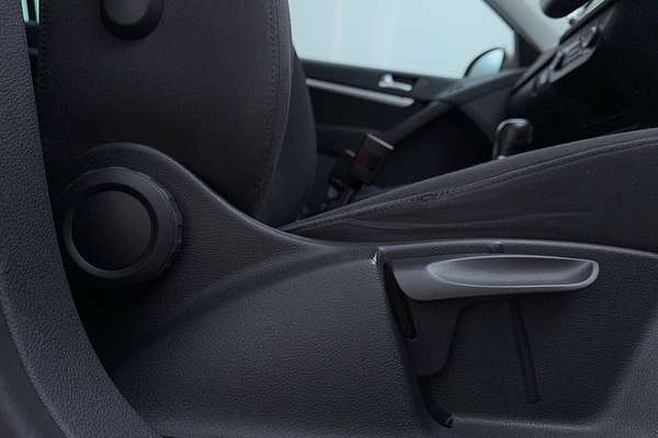 2015 Volkswagen Tiguan 132TSI 5N