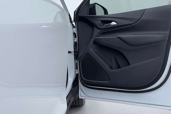 2019 Holden Equinox Black Edition EQ