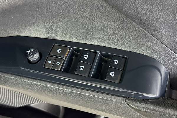 2021 Toyota Camry Ascent AXVH70R