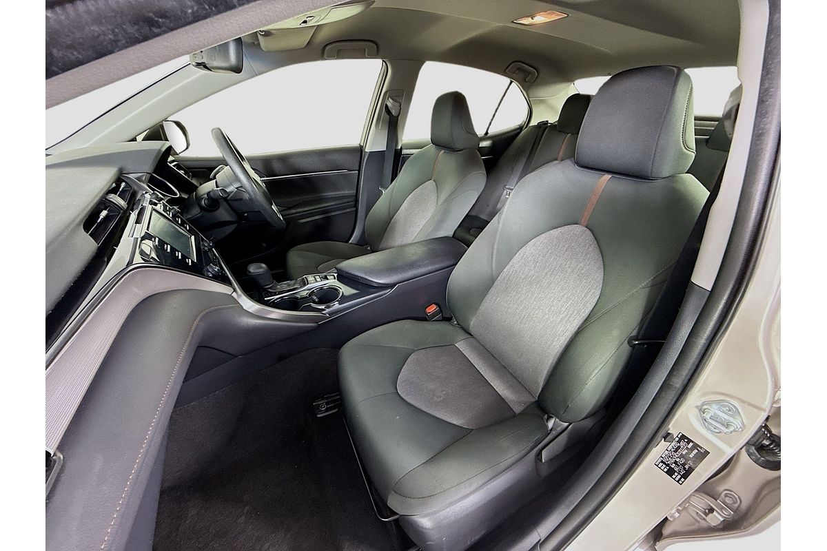 2021 Toyota Camry Ascent AXVH70R