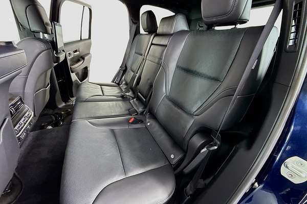 2024 Toyota Landcruiser Sahara FJA300R