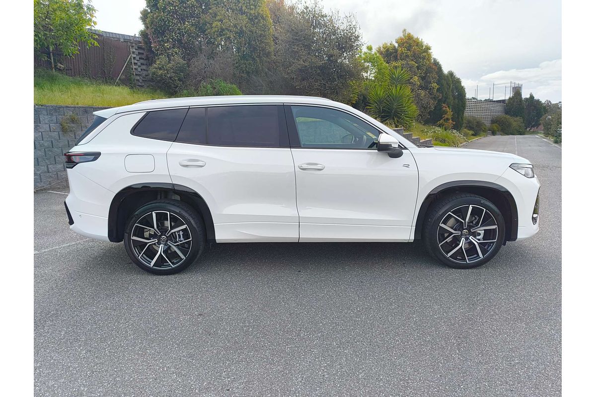 2025 Volkswagen Tayron 195TSI R-Line R4