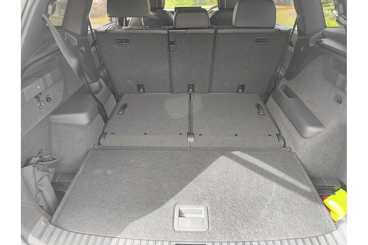 2025 Volkswagen Tayron 195TSI R-Line R4