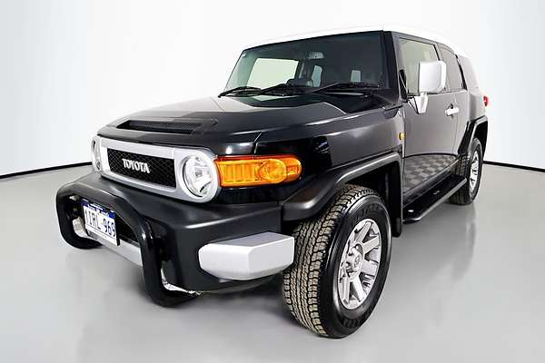 2016 Toyota FJ Cruiser GSJ15R