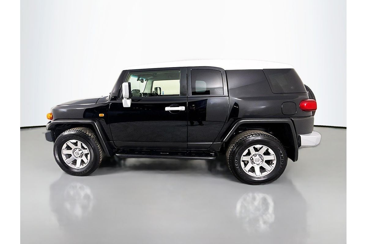 2016 Toyota FJ Cruiser GSJ15R