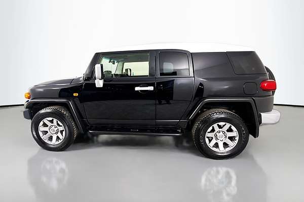 2016 Toyota FJ Cruiser GSJ15R