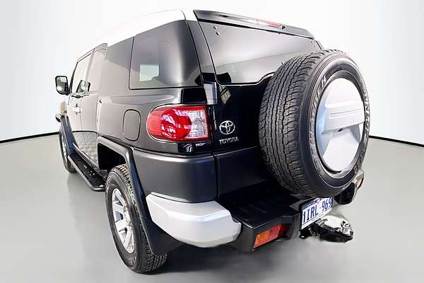 2016 Toyota FJ Cruiser GSJ15R