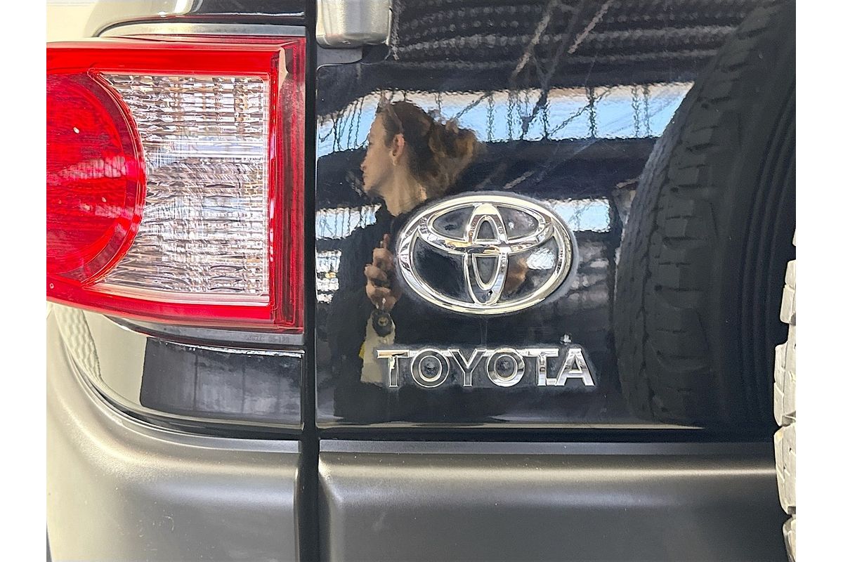 2016 Toyota FJ Cruiser GSJ15R